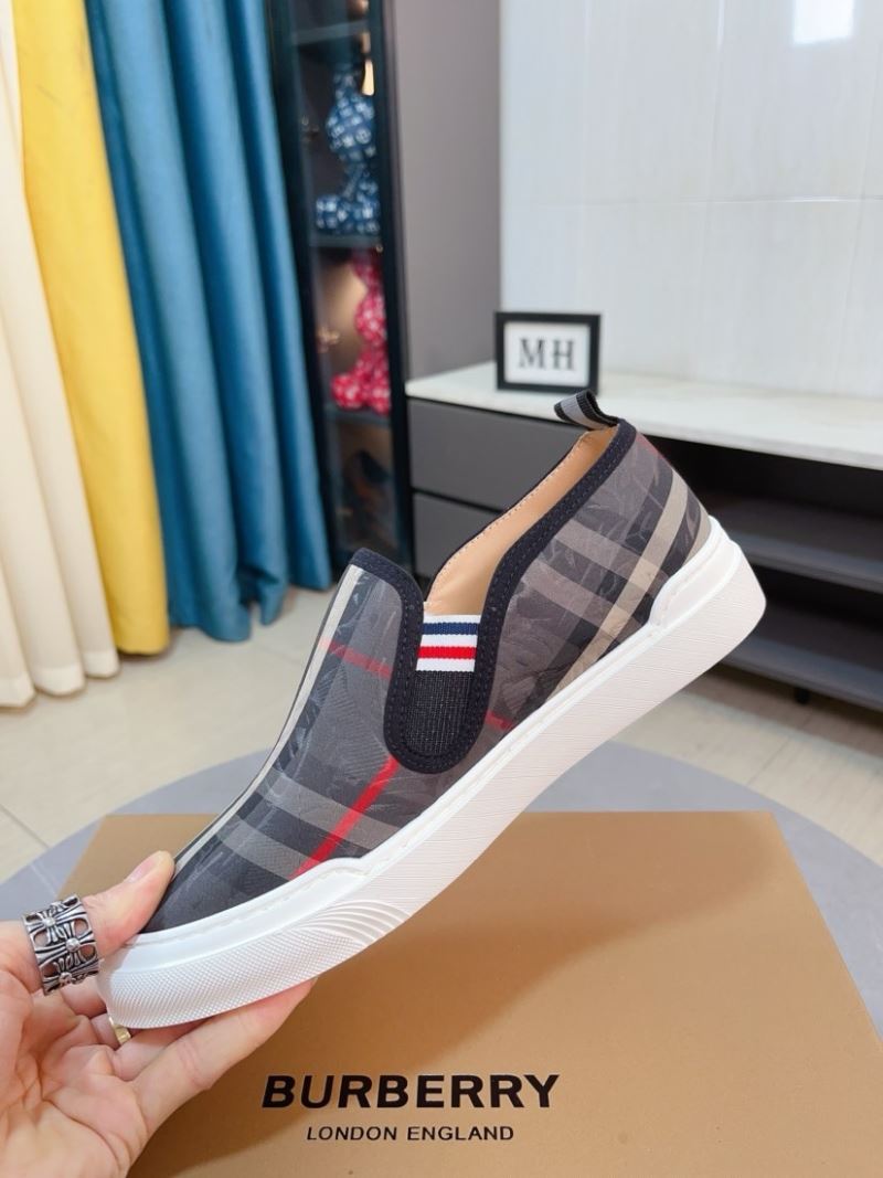 Burberry Low Shoes